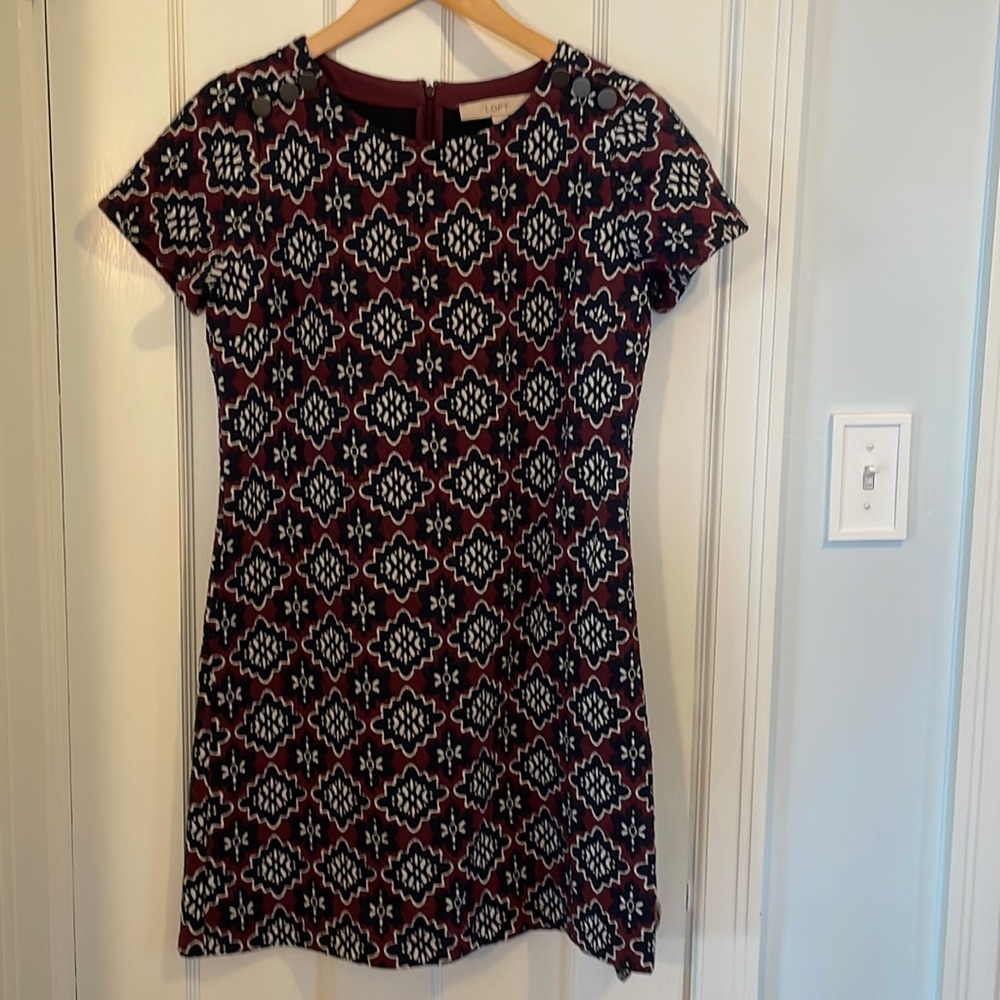 Loft burgundy and navy quilted dress